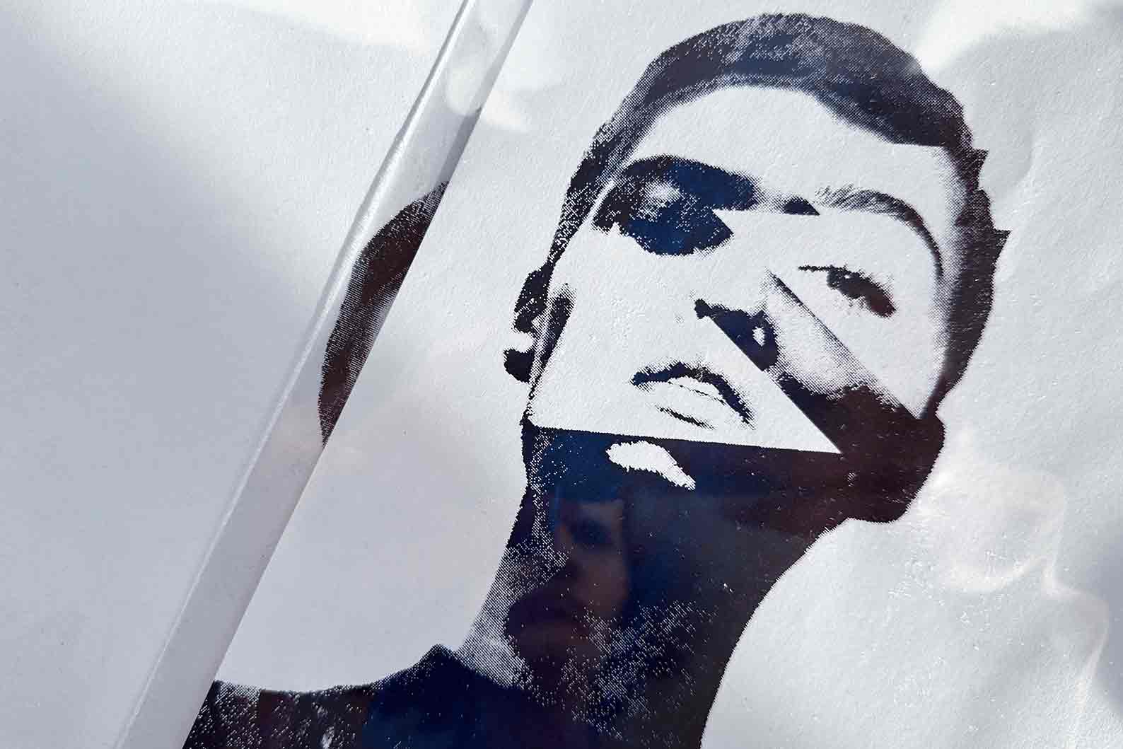 Cooler Siebdruck VLADA auf Naturpapier von jeff