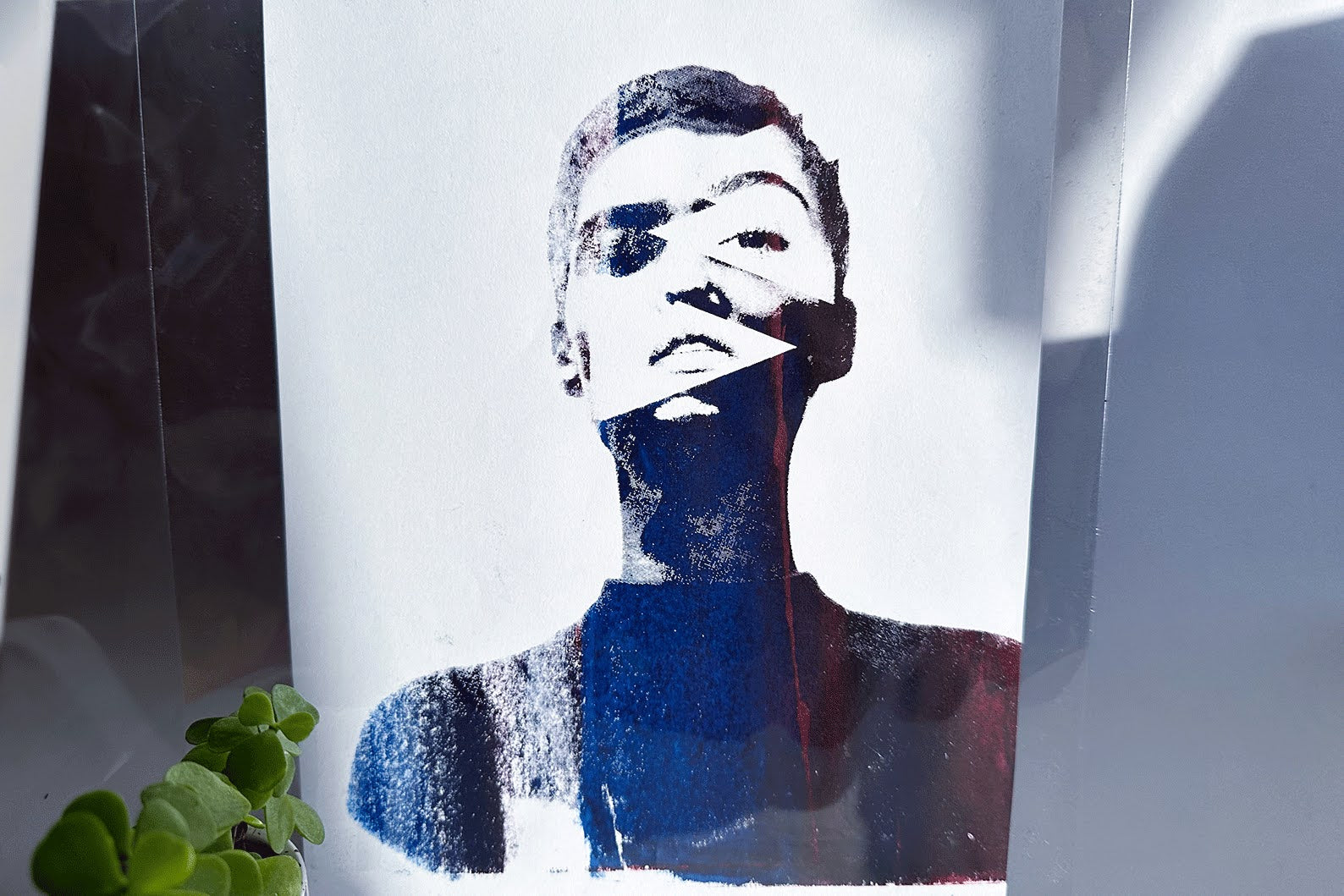 Stylisches Siebdruck Poster mit Farbverlauf VLADA auf Naturpapier von jeff