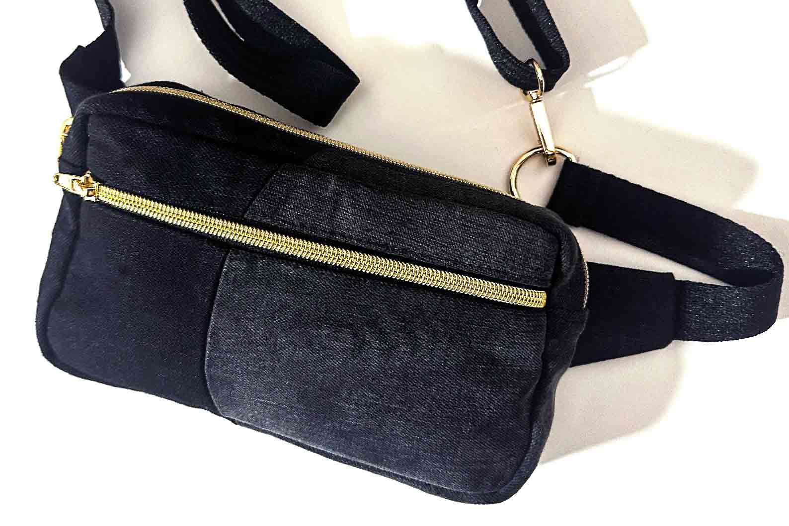 Dunkle Hipbag PAOLINA aus upgecyelten Jeans von jeff every piece a friend