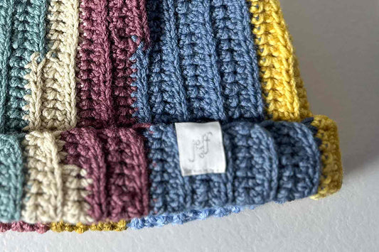 Bunte gehäkelte Mütze MAX von jeff