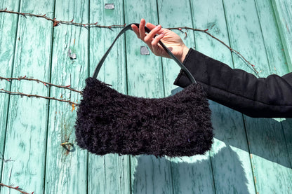 Schwarze Schultertasche LUCIA - jeff - EveryPieceAFriend